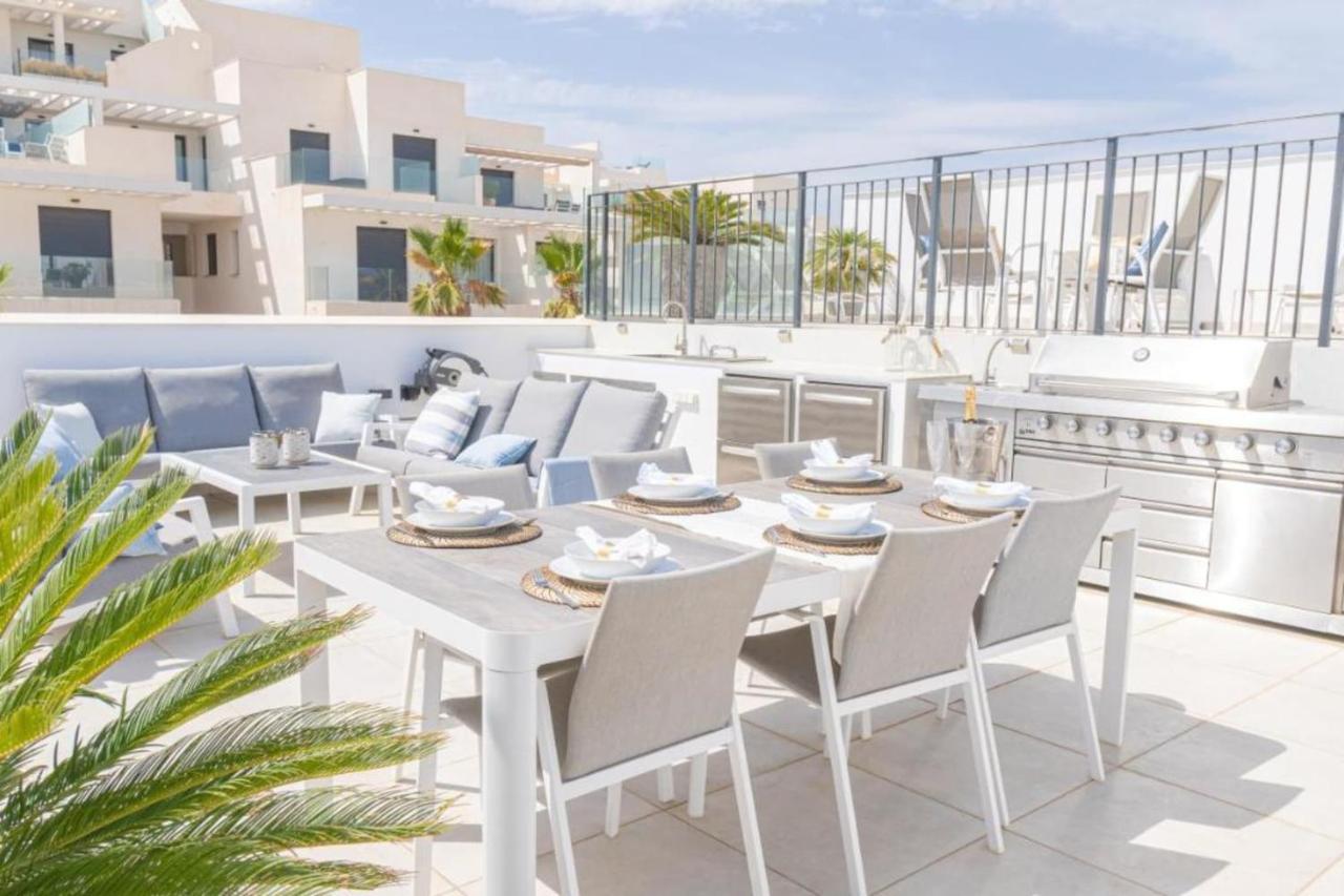 Luxurious Penthouse In La Cala Casa Banderas - 3 Golf Facilites Close By! La Cala De Mijas Kültér fotó